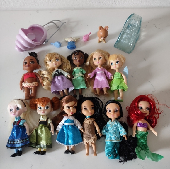 Disney Animators Collection Mini doll Lot 5'' Figure Moana Tiana - Main Image